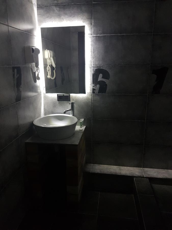 Home Guest Residence 比什凯克 外观 照片